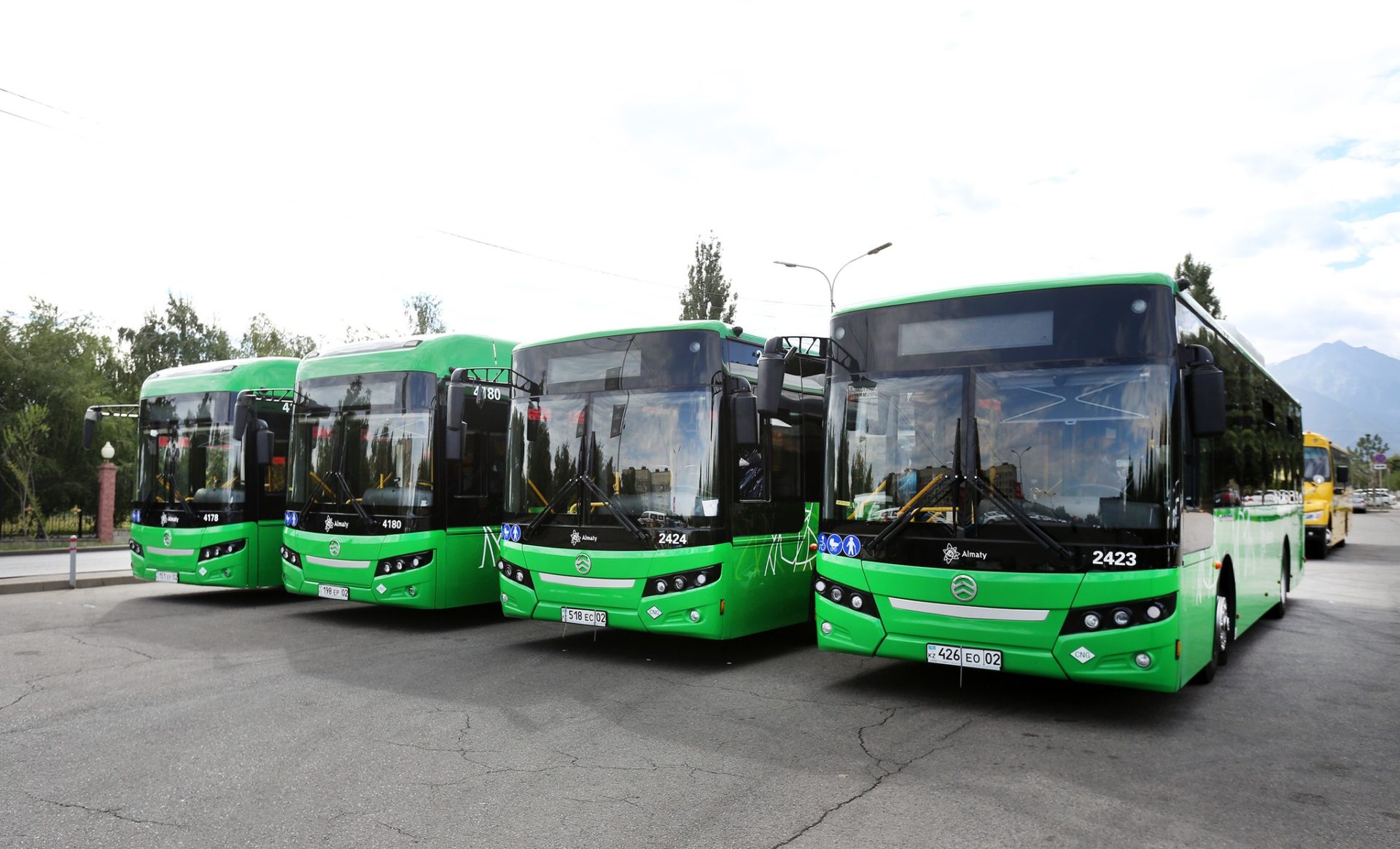 Бесплатные пересадки, LRT и BRT: чего ждать алматинцам от общественного транспорта