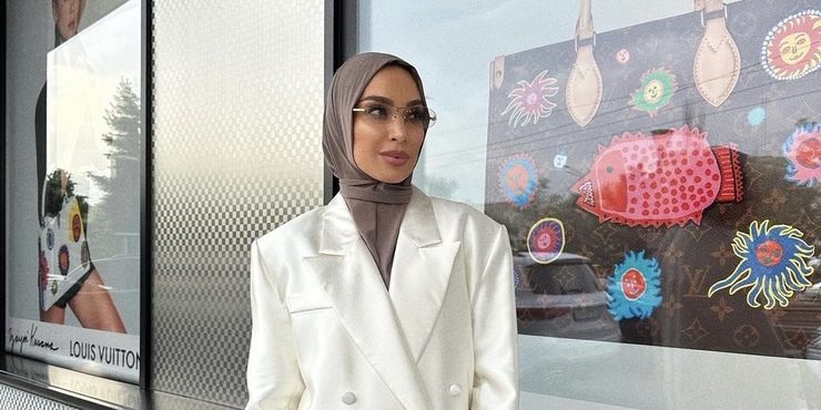 Блогер Рамина Таипова отказалась от хиджаба