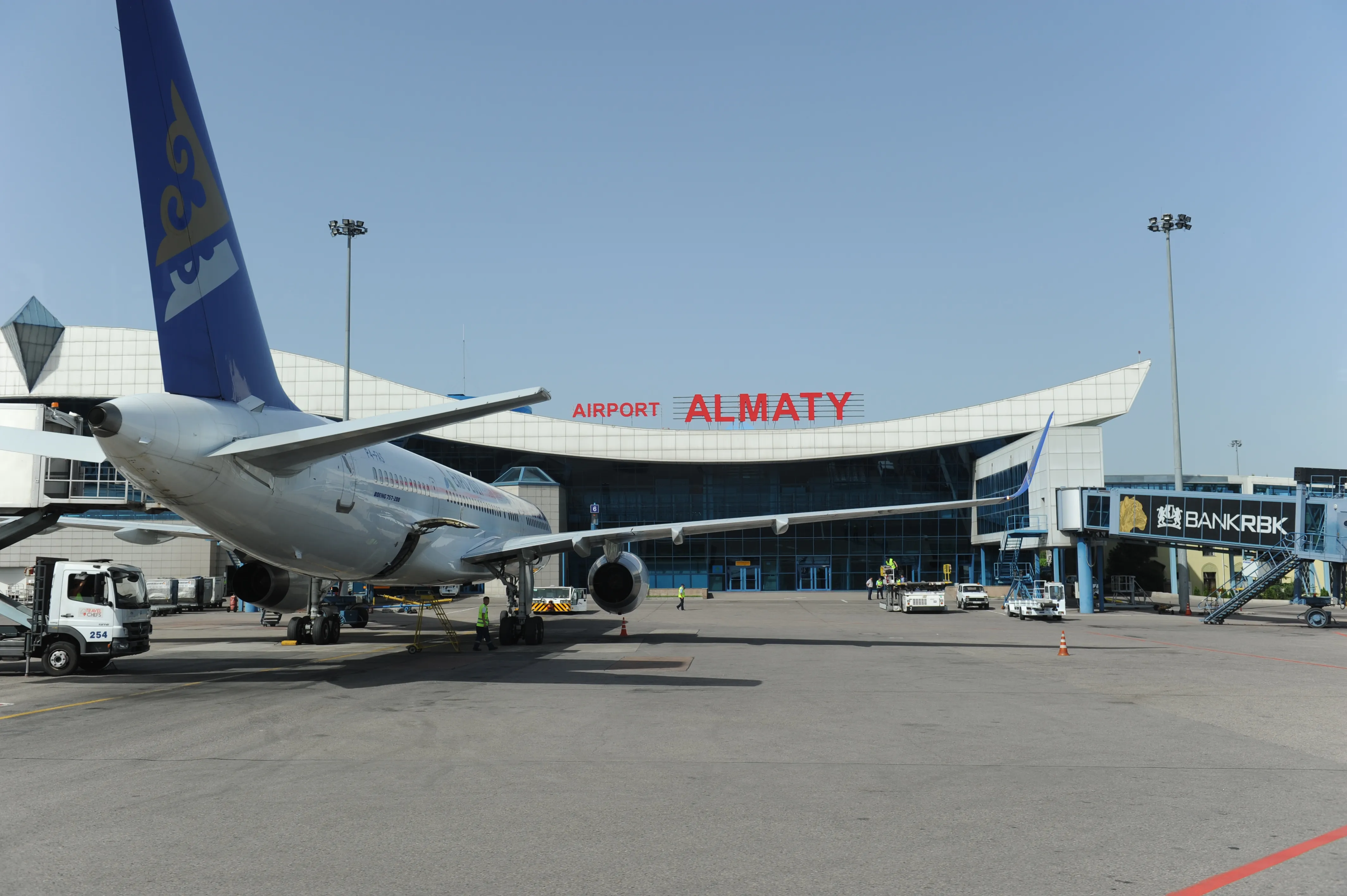 Почему в Казахстане дорожают авиабилеты
