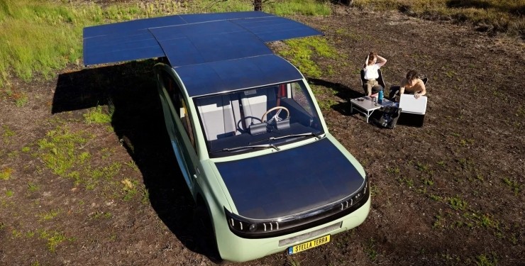 И зарядные станции не нужны: в Нидерландах разработали солнцемобиль