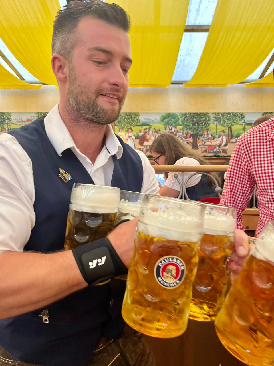 Каково это – посетить Октоберфест и отведать «самое немецкое» в мире пиво