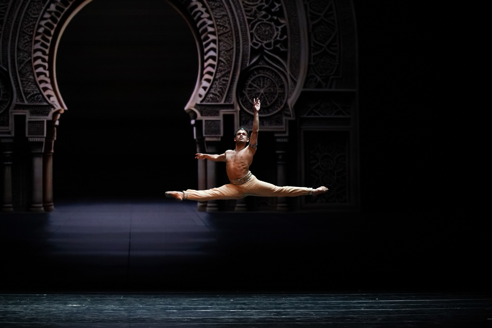 FREEDOM BALLET: фестиваль, объединяющий балетное искусство и digital art