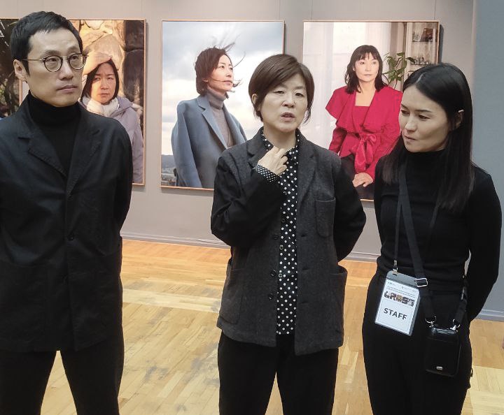 В музее Кастеева открылась выставка современной корейской художницы Ок Сун Ким – «История тебя и меня»