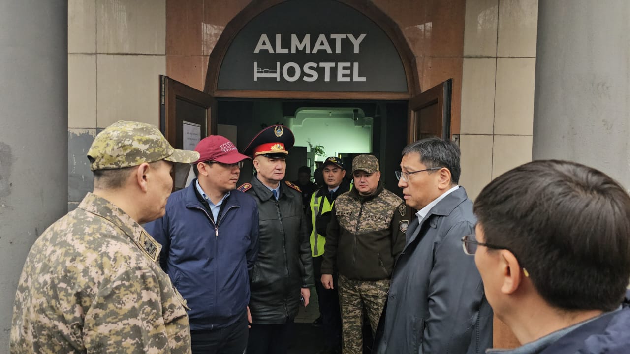«При пожаре в алматинском хостеле погибли граждане Узбекистана и России» – Досаев