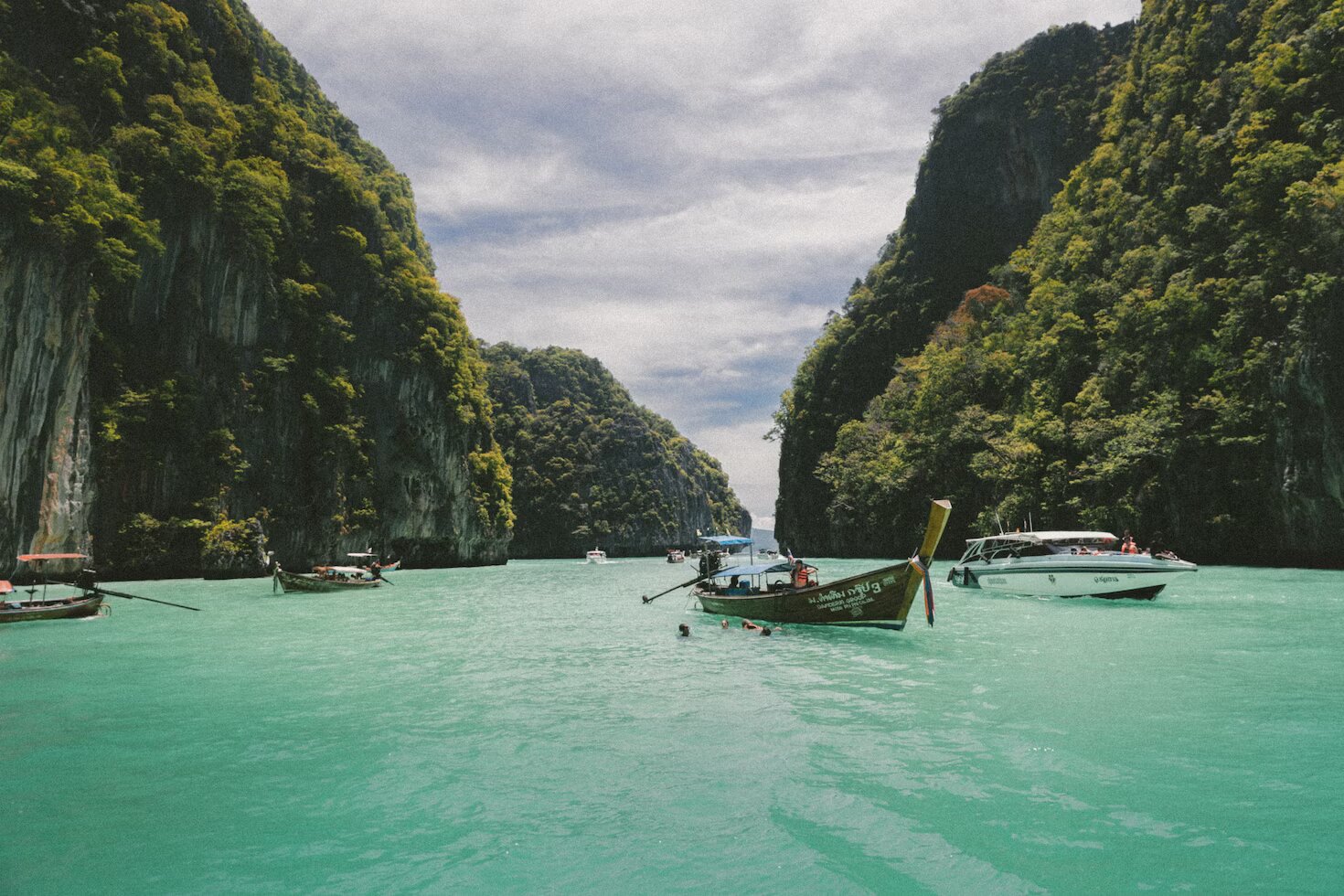 Трагедия в отпуске. В Таиланде утонул турист после ссоры с семьей