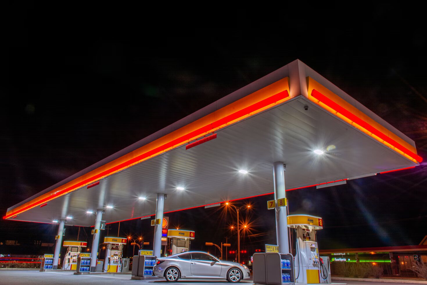 Казахстан вошел в список стран с дешевым бензином