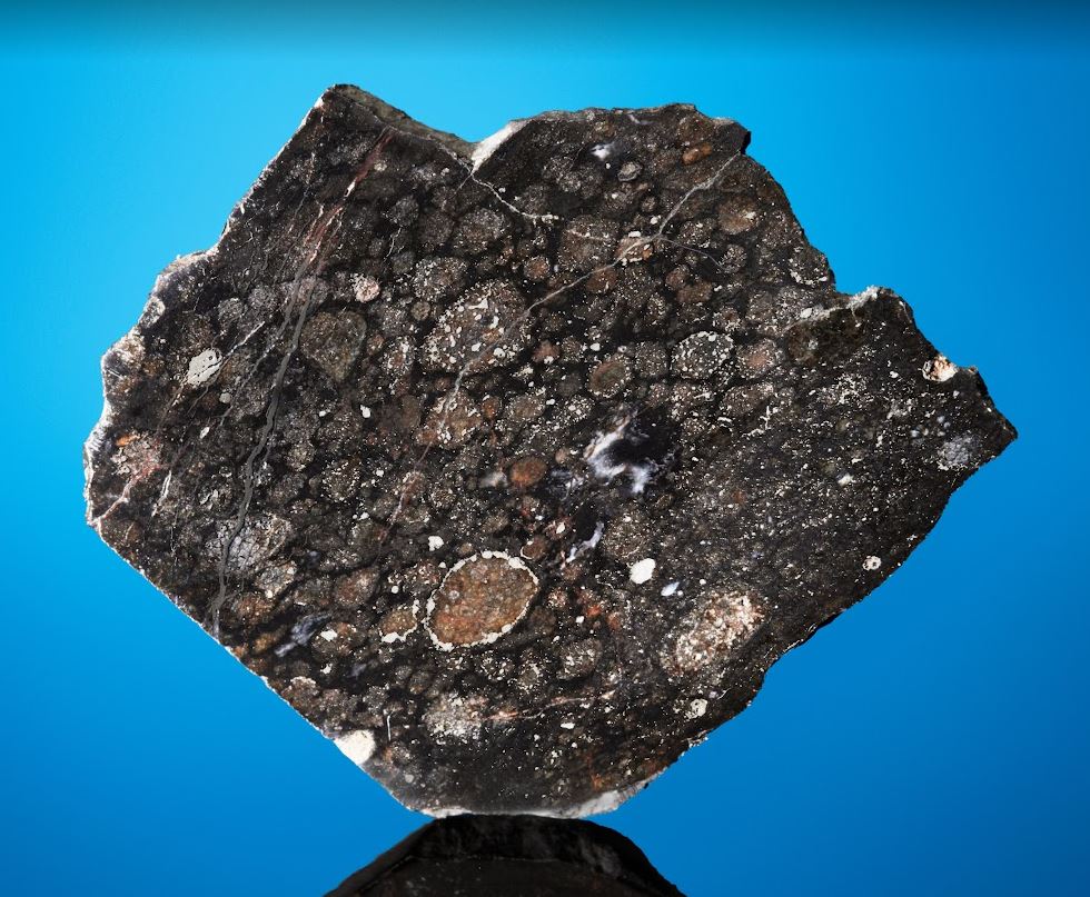 Каково это - собрать коллекцию метеоритов в Казахстане и написать книгу о своем "космическом" увлечении